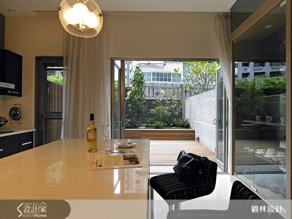 大自然有助人沉澱、安靜，而尊重自然，與自然融合也是